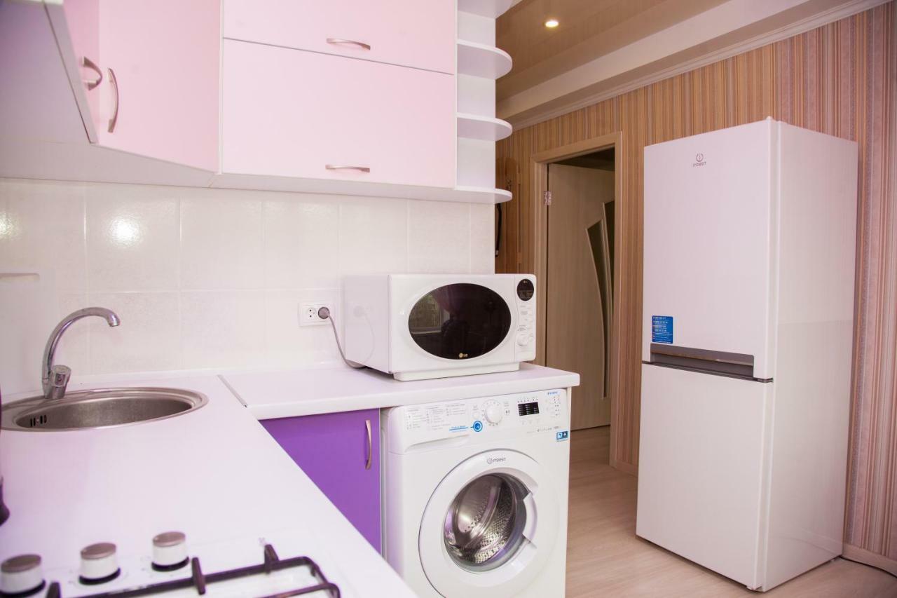 Semi-Luxury Apartment On Zaporozhskaya 9 Zaporizhia Екстериор снимка